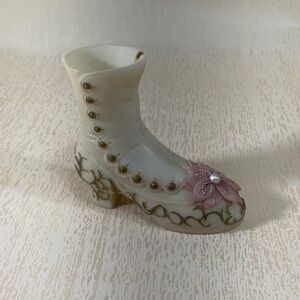 DEZINE White and Pink Floral Boot
